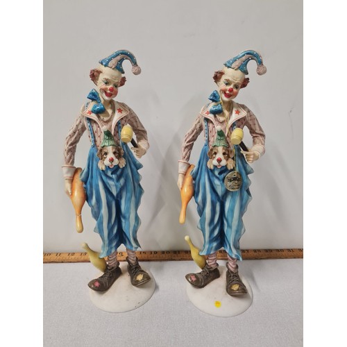 443 - Pair of Leonardo clown figures - (slight damage to one)