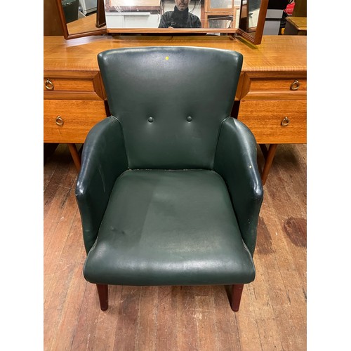 608 - Vintage green leather armchair, slight damage, see pictures.