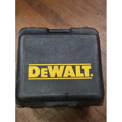 320 - DeWalt 110v ripsaw