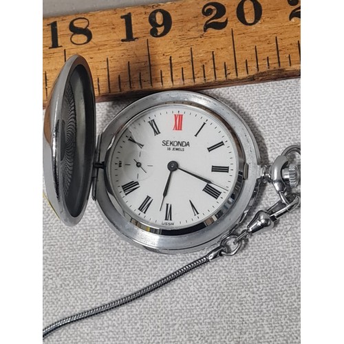 398 - sekonda wind up pocket watch