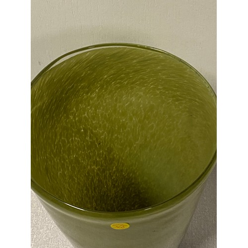 76 - Large Scottish green glass vase - possibly Monart.
20cm h