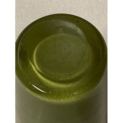 76 - Large Scottish green glass vase - possibly Monart.
20cm h