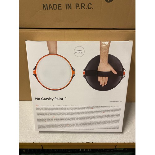 376 - 14 x New Boxed No Gravity Paint tray.