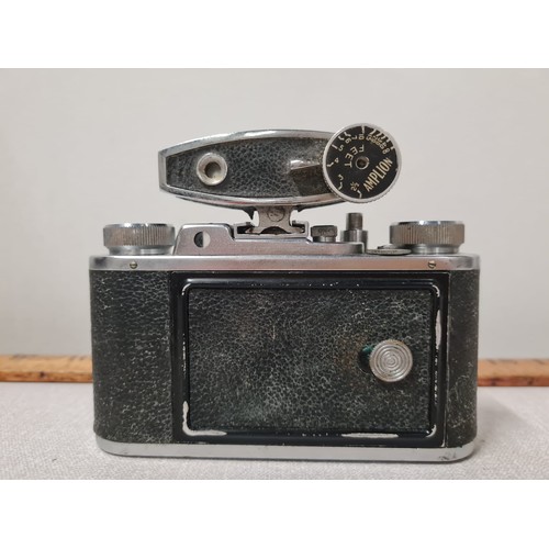 67 - Vintage Edinex 1 camera.