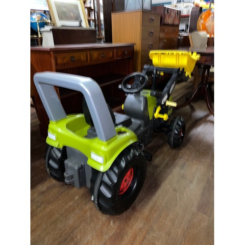 385 - Large Rolly Track Lad ride on tractor.