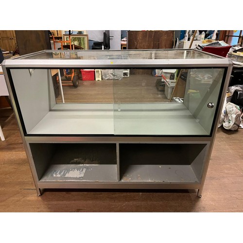 97 - Large glass shop display cabinet.
119cm x 96cm x 60cm