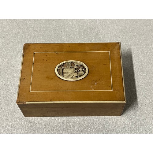 550 - Wooden box with carved bone inlay.