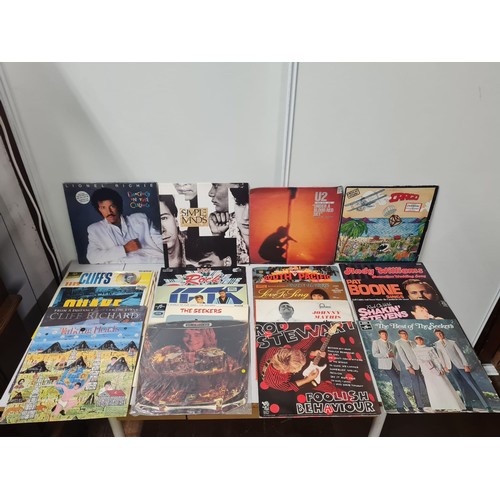 153 - Selection of vintage records.