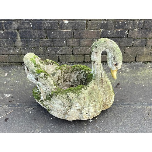 282 - large vintage stone garden swan.
50cm h x 53cm l