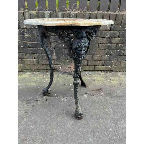 281 - vintage cast iron garden table.
60cm diameter x 79cm h