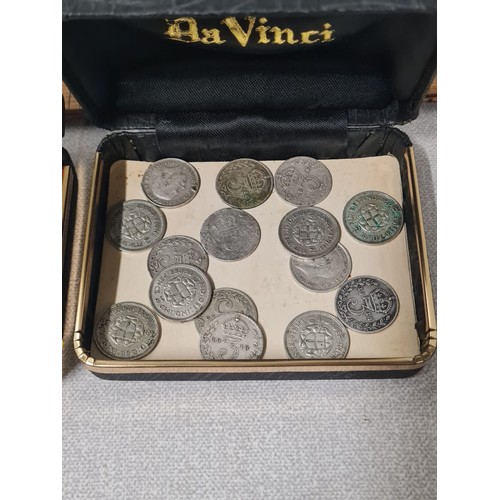 187 - Qty of silver 3 pence coins and qty of vintage shillings etc.