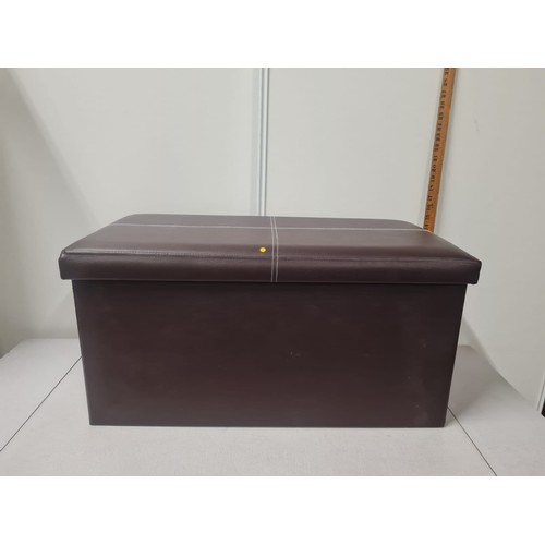 316 - Leatherette collapsible storage box.