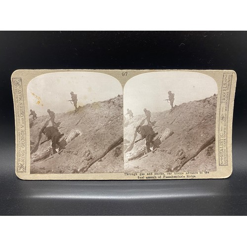 39 - Collection of 5 WW1 Stereograph cards and 1 Stirling castle card Includes - Men on Flanders Field an... 