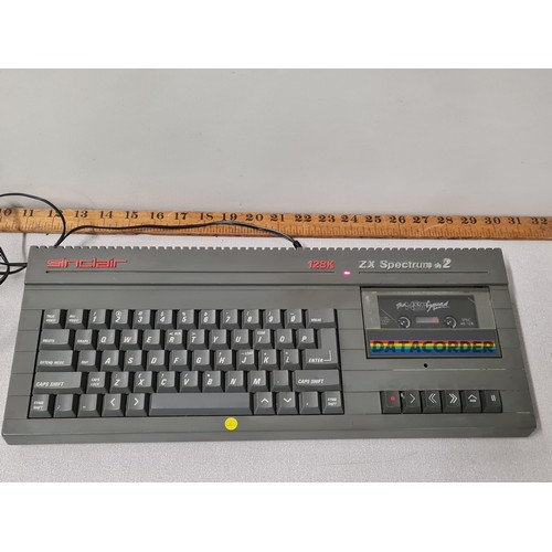 30 - Sinclair 128k ZX Spectrum 2