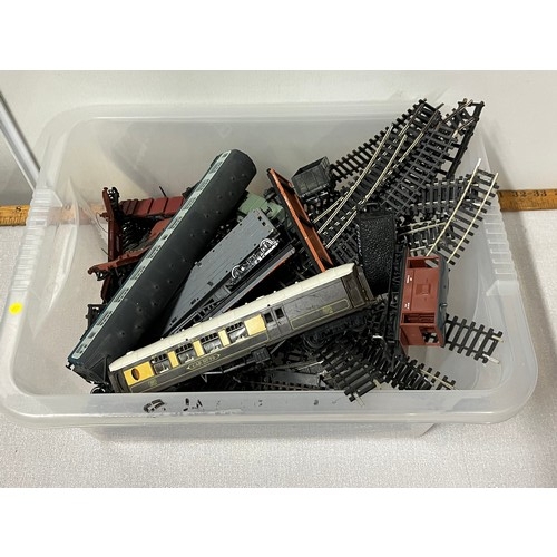 18 - Box of train items and tracks.