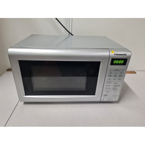 353 - Panasonic microwave.