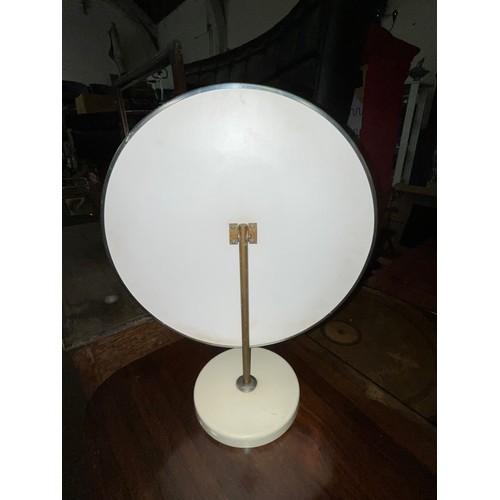 136 - Vintage 1960's vanity mirror.
diameter 40cm
50cm total