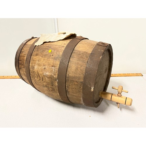 356 - Vintage sherry barrel cask.