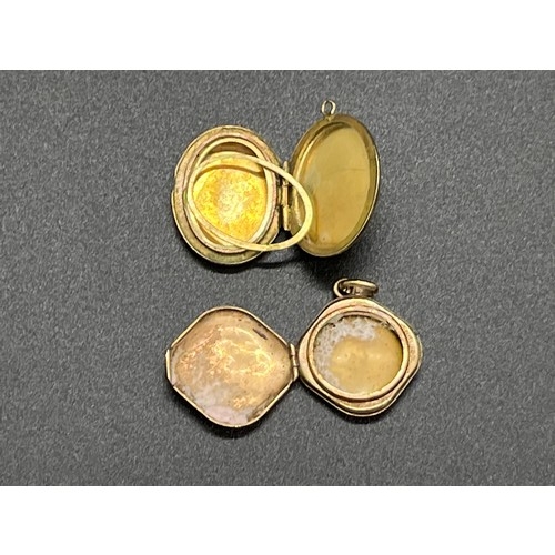 8 - 9ct gold locket along with front and back gold locket.