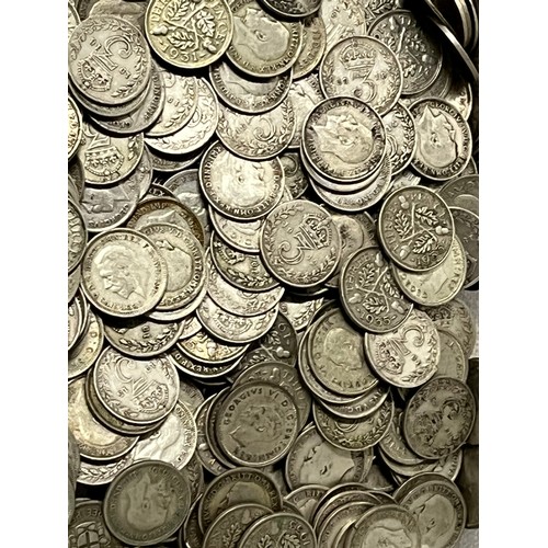 59 - quantity of 340 silver threepence