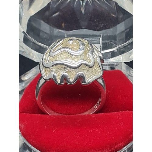 150F - heavy silver hallmarked rose ring