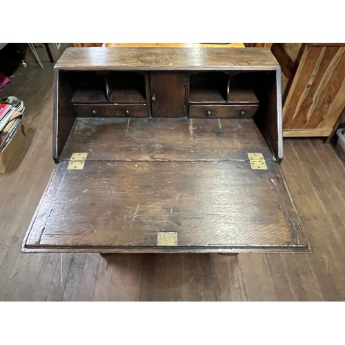 56 - Vintage old charm style oak writing bureau.
76cm W x 41cm D x 96cm H