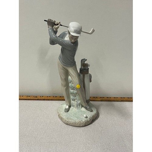 62 - Large Lladro golfer. 
28cm h