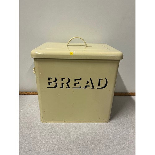 309 - Metal bread bin.