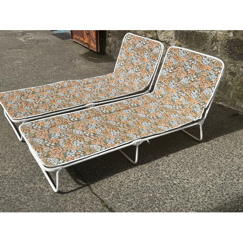 344 - 2 vintage sun loungers.