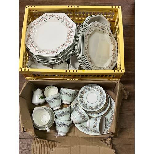 441 - Paragon tea set & johnson bros dinnerware.