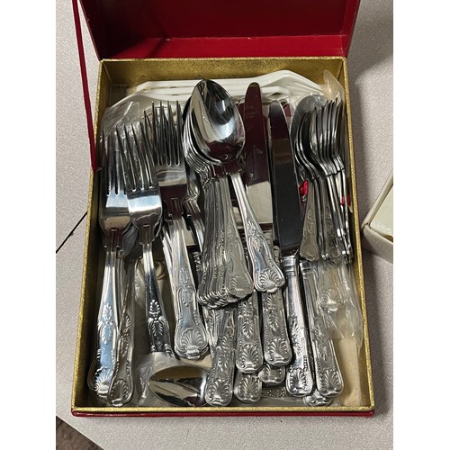 56 - Selection of Viners kingsware cutlery, glass pudding set etc