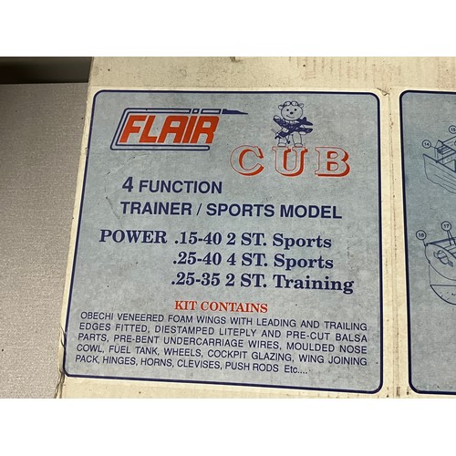 7 - boxed flair aeroplane model