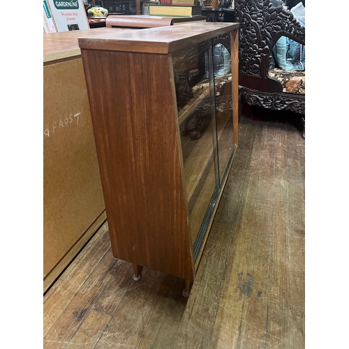 24 - mid century bookcase with glass sliding doors
91cm x 77cm x 25cm