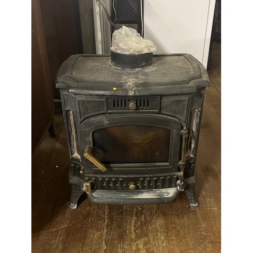 66 - Cast Iron wood burning stove model JA048 weighs 110kg