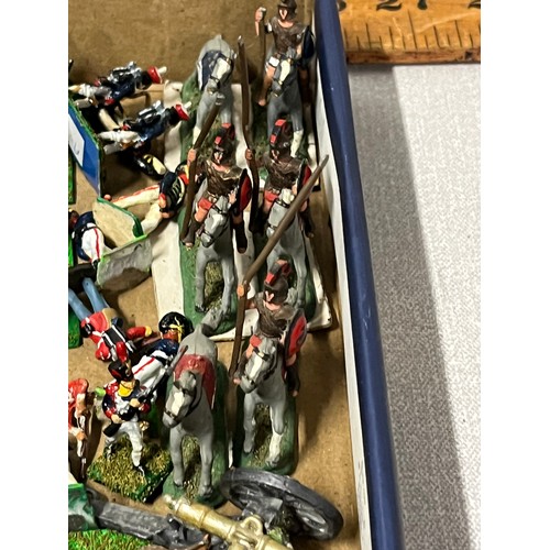 72 - box of war games cast metal figures