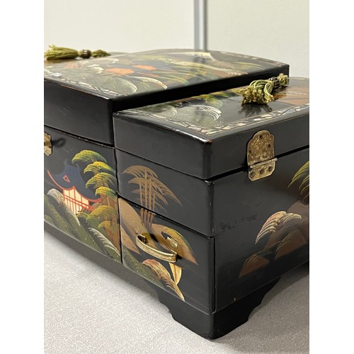 82 - large oriental lacquered jewellery box
36cm l