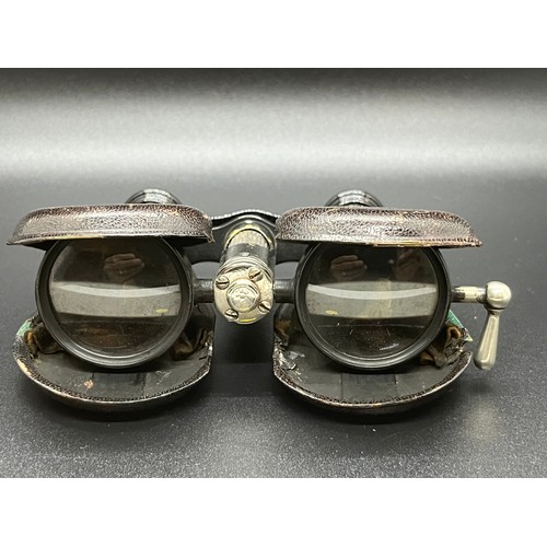 139 - 1890 folding french lemaire opera glasses