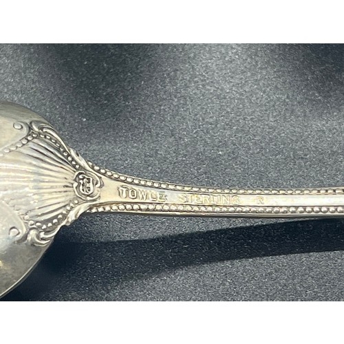 163 - 5 Sterling silver 'Towle' tea spoons
137g