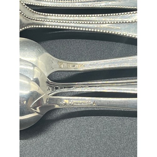 164 - 6 Sterling silver tea spoons.
121g