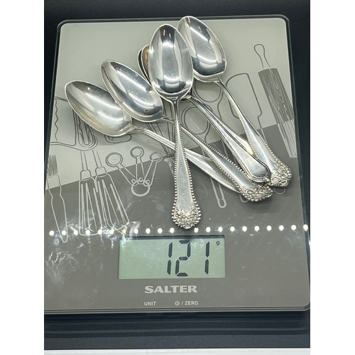 164 - 6 Sterling silver tea spoons.
121g