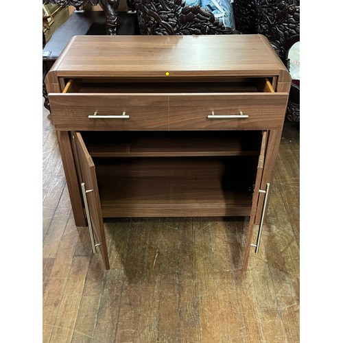 191 - 2 drawer 2 door sideboard.
90cm l x 41cm d x 78cm h