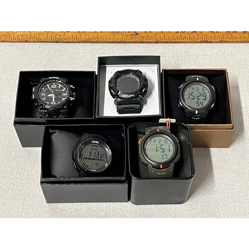 101 - 5 gents digital watches.