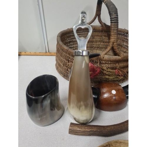 115 - Vintage woven basket with assorted bone & horn items too include bottle opener etc.