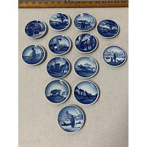 71 - 13 miniature blue & white Royal Copenhagen plates.