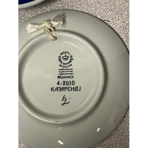 71 - 13 miniature blue & white Royal Copenhagen plates.