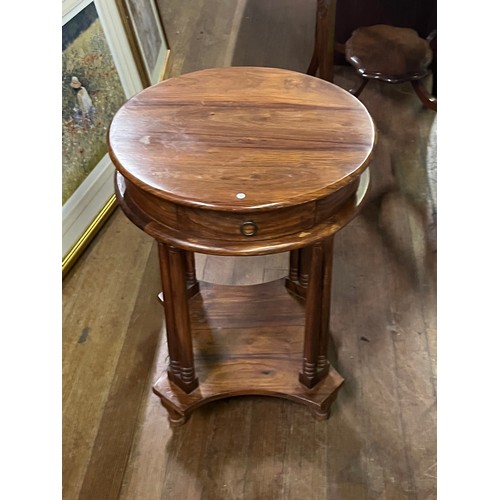 124 - Solid wood drum table with drawer.
60cm h
