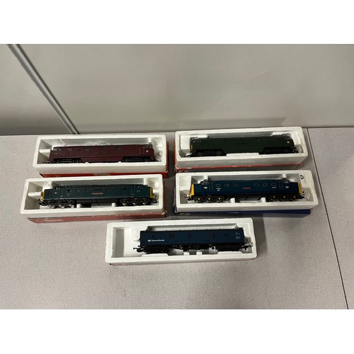 107 - 4 boxed lima engines & 1 carriage