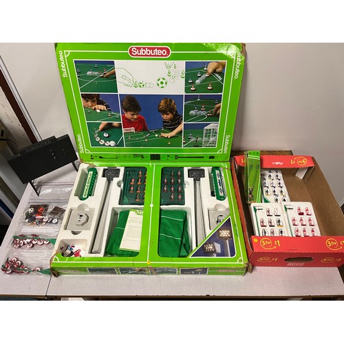 11 - selection of vintage subbuteo to include floodlight set , teams , scoreboard etc