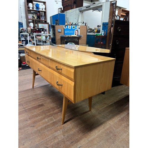 161 - 1970s Retro Dressing Table With Mirrored Back
143cm long