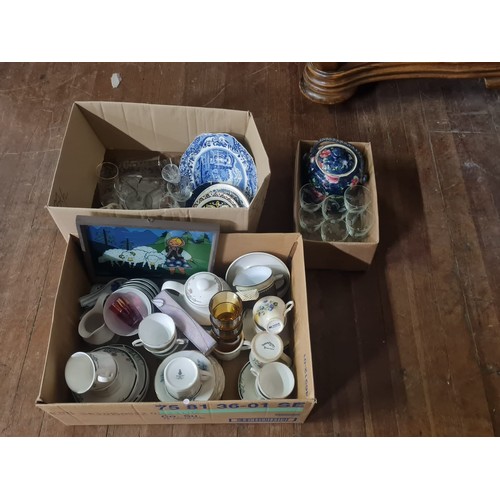 526 - selection of tea ware etc